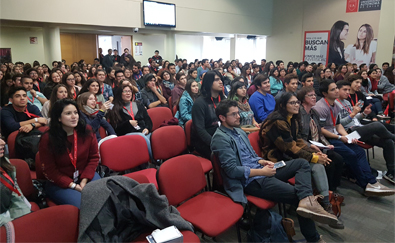 Capacitación infancia Transgénero a estudiantes de medicina y profesionales en Talca